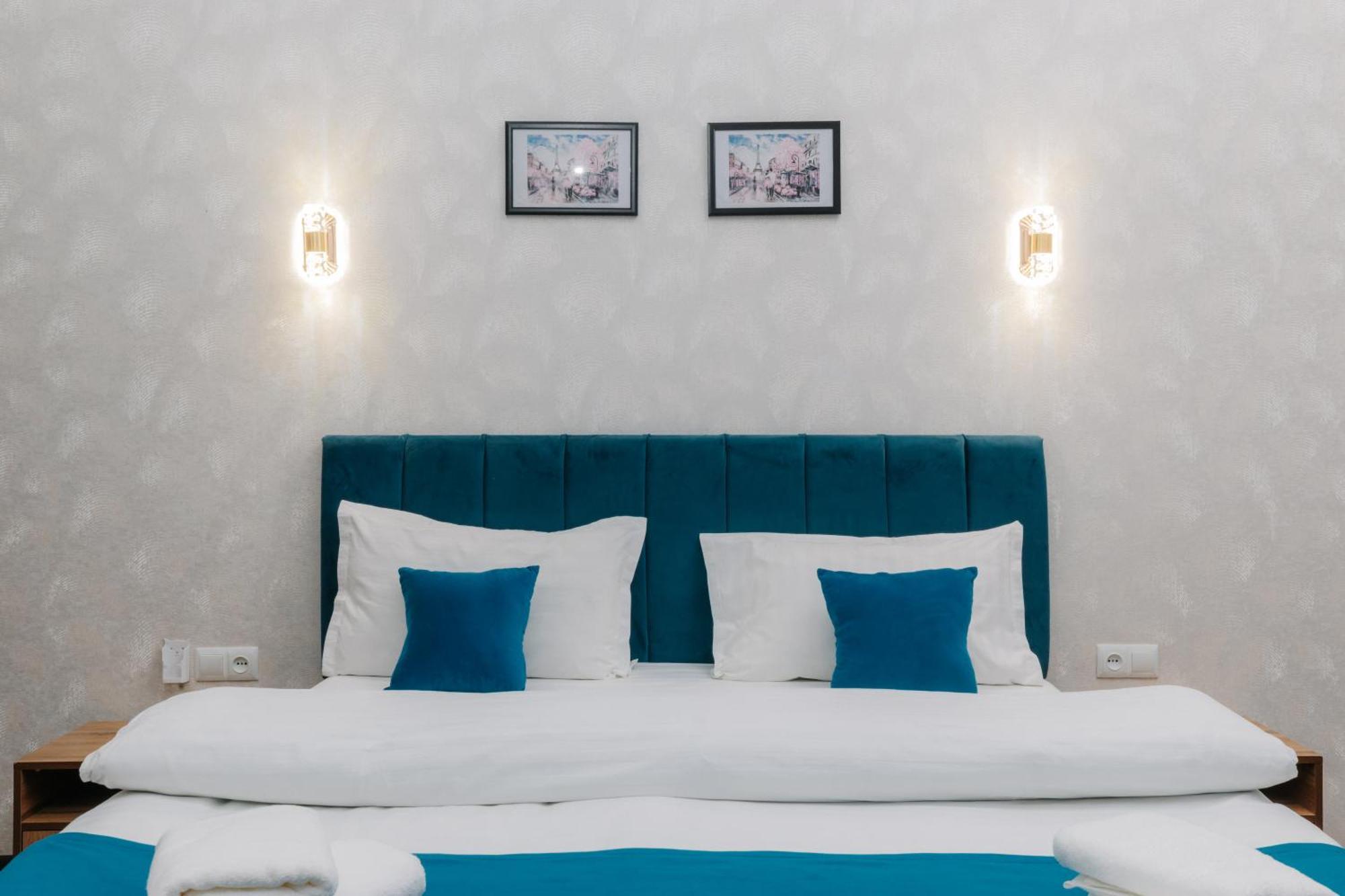 Resident Hotel Tasjkent Eksteriør bilde