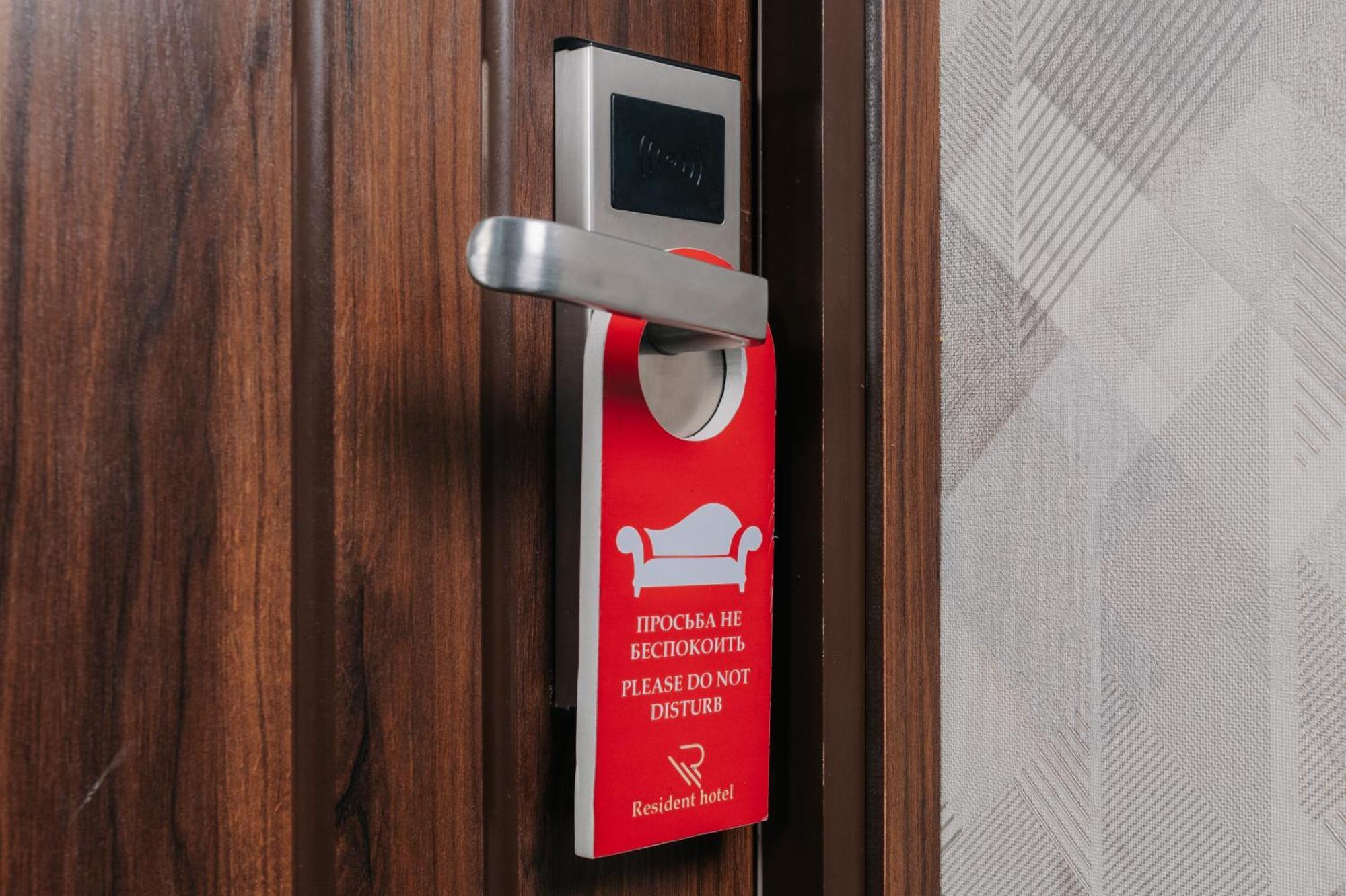 Resident Hotel Tasjkent Eksteriør bilde